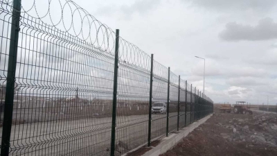 Düzlemsel Jiletli Tel